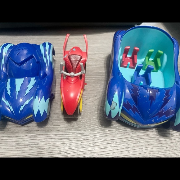 PJ Mask Vehicles & Figures - Picture 3 of 6